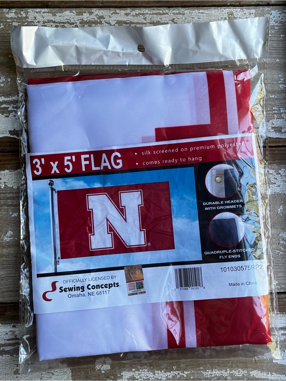 Nebraska Cornhuskers 3' x 5' Red and White Flag